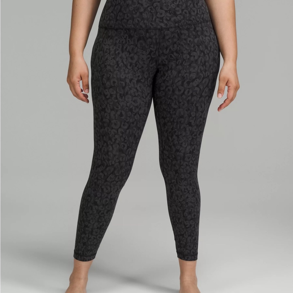 Lululemon Black Print Women's Leggings